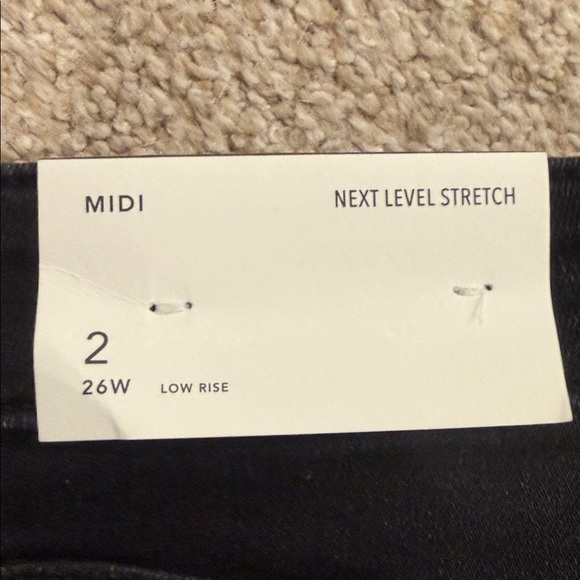 American Eagle Black Denim Shorts - Picture 3 of 5